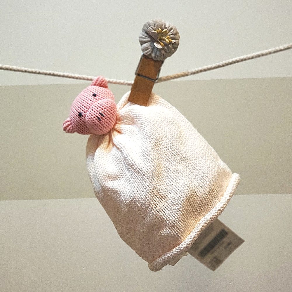Childs Hat - Gently used Gymboree PIG hat 0-3 months